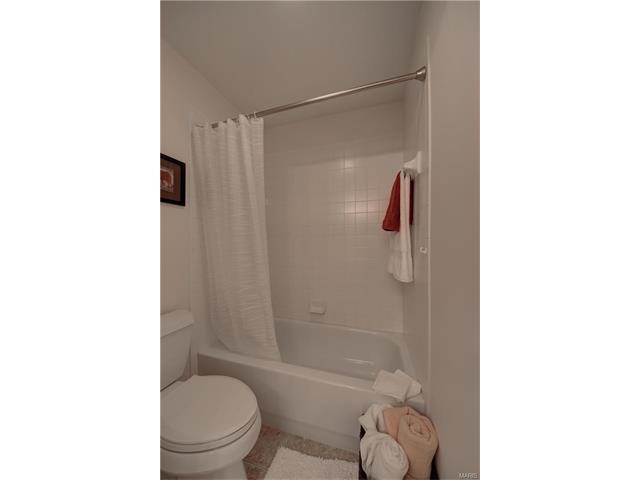 730 Southern Hls, Eureka, MO 63025 photo 25
