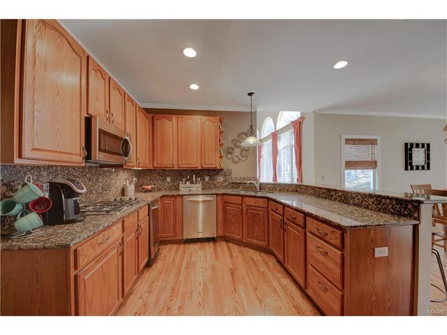 730 Southern Hls, Eureka, MO 63025 photo 11