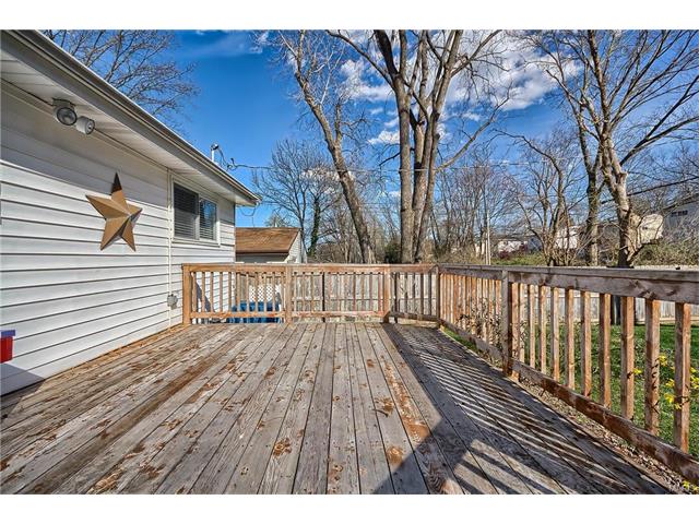 216 Lakeside Dr, Winchester, MO 63021 photo 16
