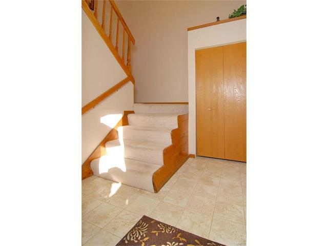 849 Woodside Trl, Ballwin, MO 63021 photo 2