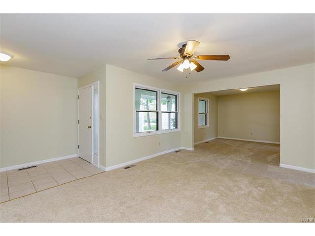714 Henry, Ballwin, MO 63011 photo 6