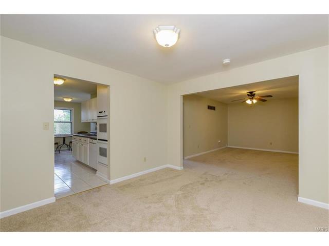 714 Henry, Ballwin, MO 63011 photo 10