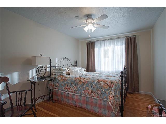 671 Henry Ave, Ballwin, MO 63011 photo 23