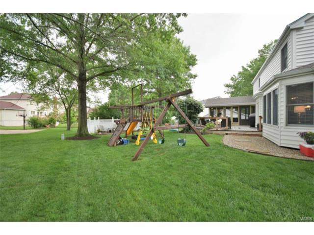 1843 Dougherty Ests, Ballwin, MO 63021 photo 29