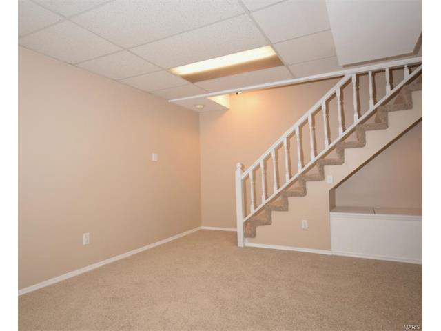 1843 Dougherty Ests, Ballwin, MO 63021 photo 21