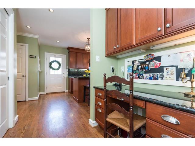 817 E Monroe Ave, Saint Louis, MO 63122 photo 14