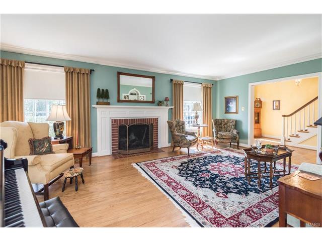 817 E Monroe Ave, Saint Louis, MO 63122 photo 5