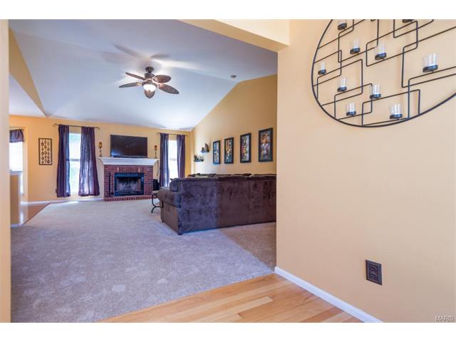 1721 Forest Trace Dr, O'fallon, MO 63368 photo 16
