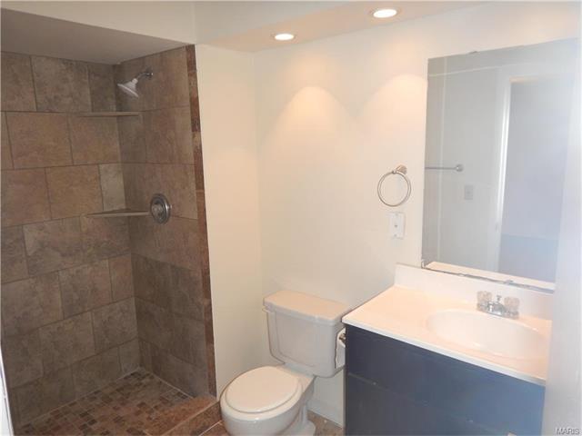 19 Fawn Meadows Dr, Eureka, MO 63025 photo 22