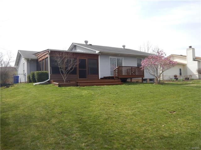 19 Fawn Meadows Dr, Eureka, MO 63025 photo 5