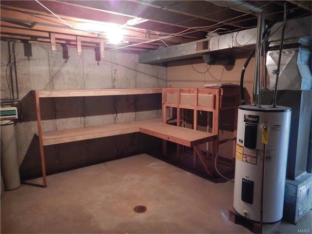 19 Fawn Meadows Dr, Eureka, MO 63025 photo 24