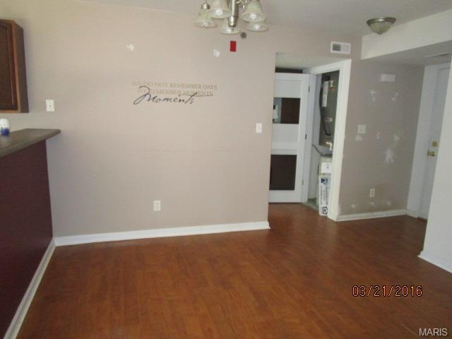 5102 Spring Creek Ln, O'fallon, MO 63368 photo 3