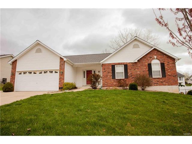 814 Lauralee Dr, O'fallon, MO 63366 photo 1
