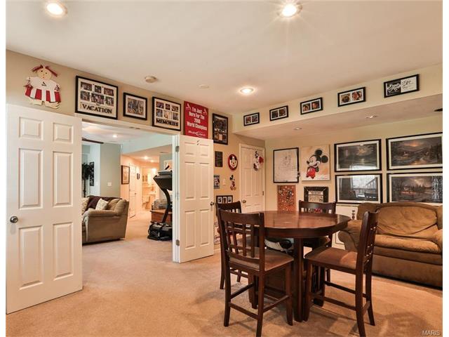909 Kiefer Trails Dr, Ballwin, MO 63021 photo 22