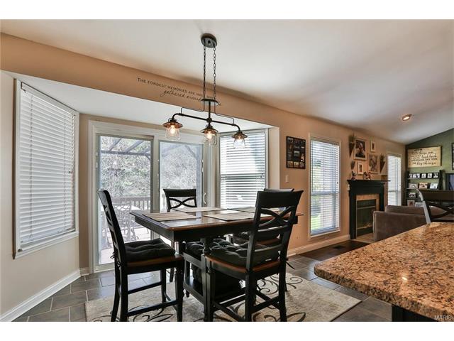 909 Kiefer Trails Dr, Ballwin, MO 63021 photo 13