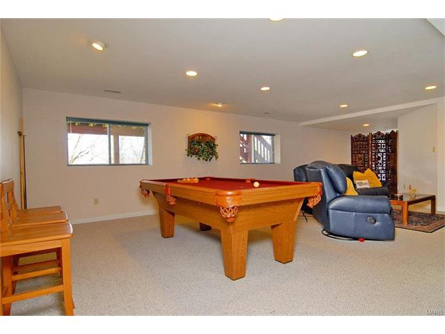 1120 Oak Borough, Ballwin, MO 63021 photo 25