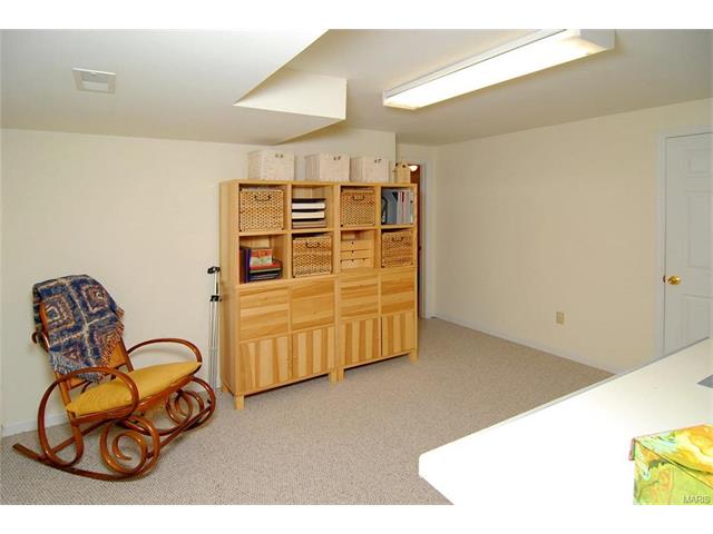 1120 Oak Borough, Ballwin, MO 63021 photo 28