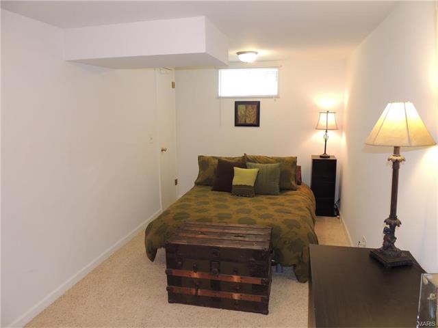 7340 Sharp Ave, Saint Louis, MO 63116 photo 18