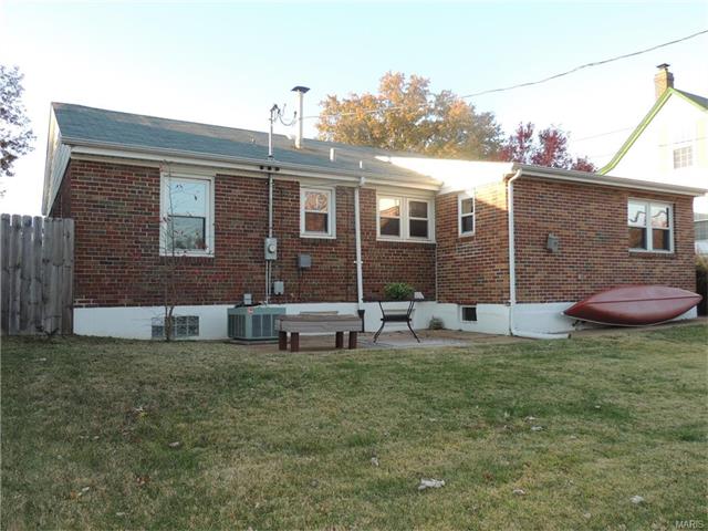 7340 Sharp Ave, Saint Louis, MO 63116 photo 22