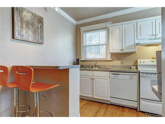 1908 Mitchell, Saint Louis, MO 63139 photo 9