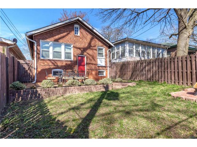 1908 Mitchell, Saint Louis, MO 63139 photo 23