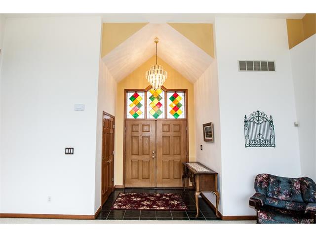 3860 Old Baumgartner Rd, Saint Louis, MO 63129 photo 11