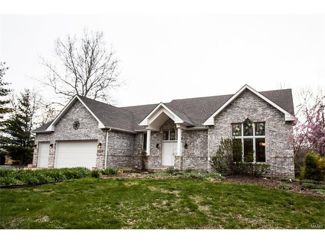 3860 Old Baumgartner Rd, Saint Louis, MO 63129 photo 8