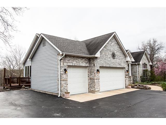 3860 Old Baumgartner Rd, Saint Louis, MO 63129 photo 57