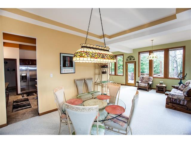3860 Old Baumgartner Rd, Saint Louis, MO 63129 photo 18