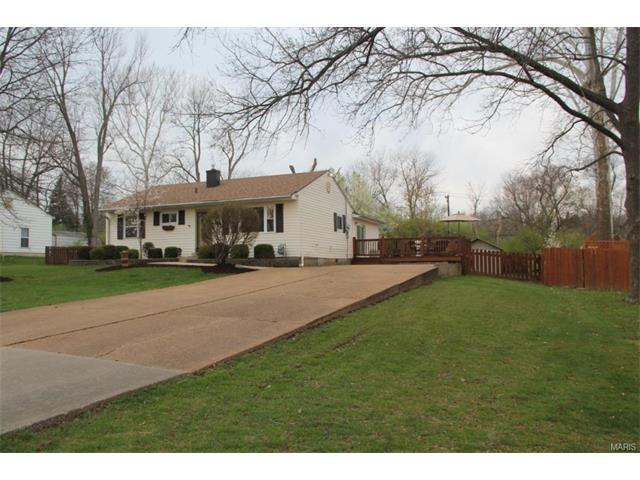123 Highview Dr, Ballwin, MO 63011 photo 3