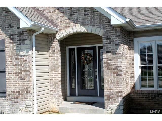26 Flanders Ct, O'fallon, MO 63366 photo 3