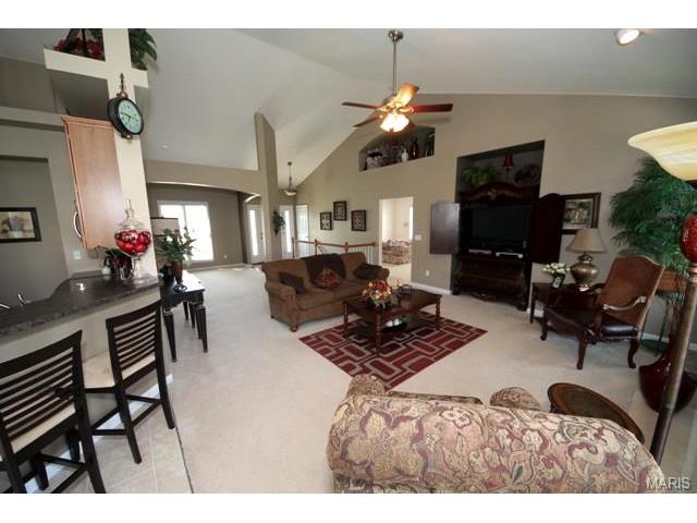 26 Flanders Ct, O'fallon, MO 63366 photo 10
