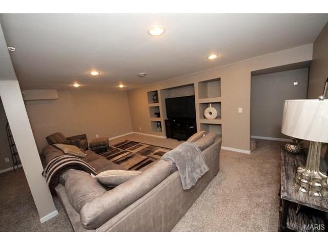 26 Flanders Ct, O'fallon, MO 63366 photo 28