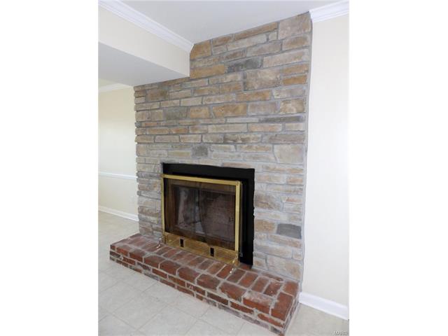535 Arborwood Dr, Ballwin, MO 63021 photo 34