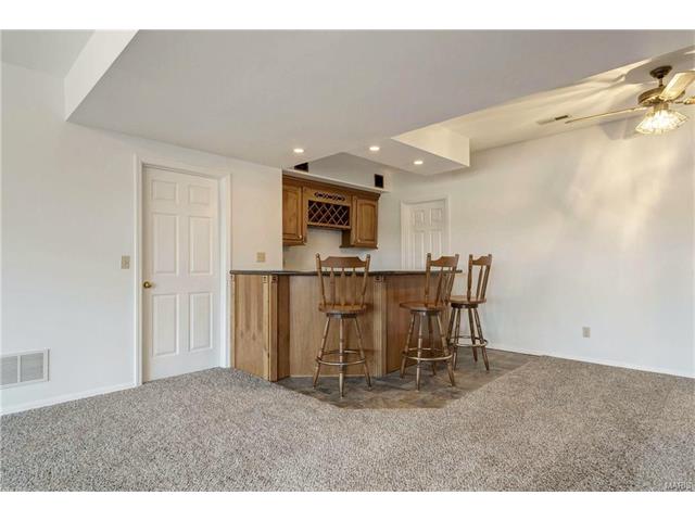 932 Timber Glen Ln, Ballwin, MO 63021 photo 23