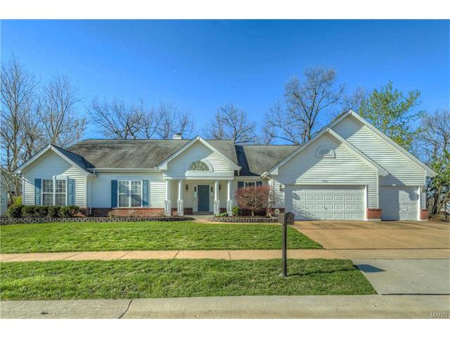 932 Timber Glen Ln, Ballwin, MO 63021 photo 1