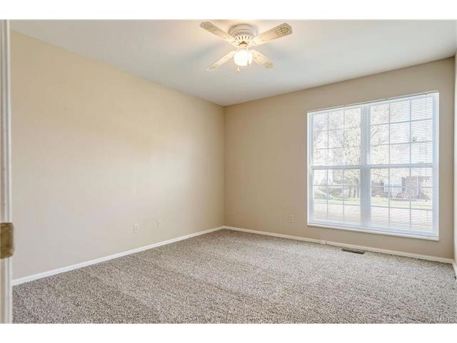 932 Timber Glen Ln, Ballwin, MO 63021 photo 19