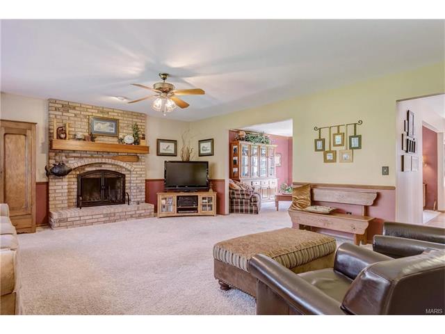 511 Shadow Mountain Ct, Wildwood, MO 63011 photo 13