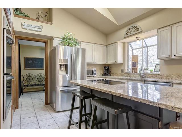 511 Shadow Mountain Ct, Wildwood, MO 63011 photo 21