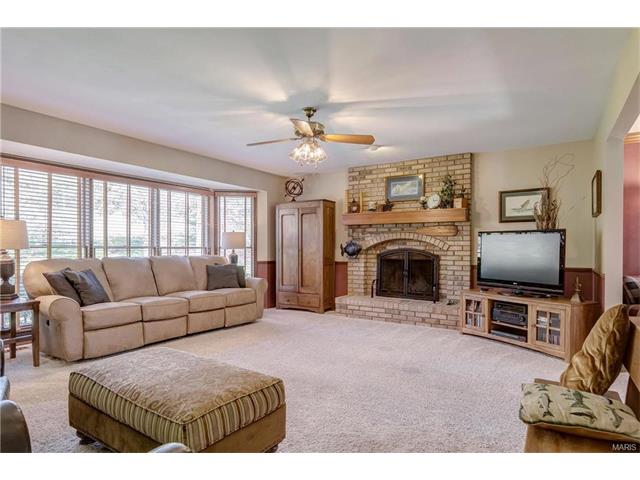 511 Shadow Mountain Ct, Wildwood, MO 63011 photo 12