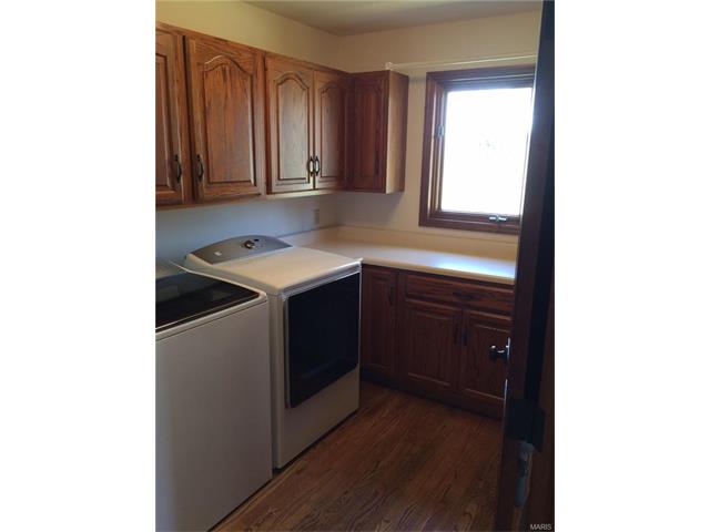 1222 Carman Rd, Ballwin, MO 63021 photo 9