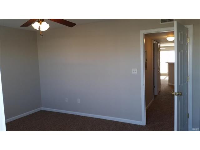 664 Homerun, O'fallon, MO 63366 photo 8