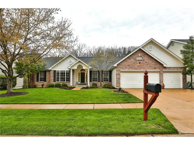421 Gateford Dr, Ballwin, MO 63021 photo 1