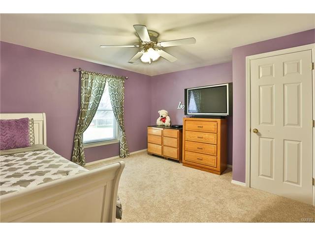 421 Gateford Dr, Ballwin, MO 63021 photo 36
