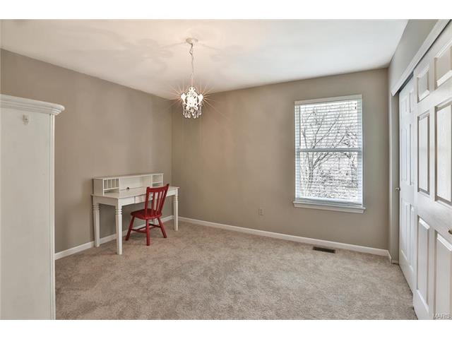 421 Gateford Dr, Ballwin, MO 63021 photo 24