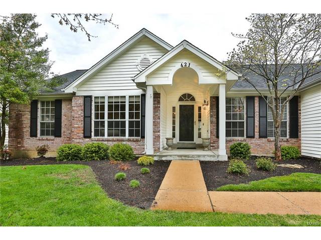 421 Gateford Dr, Ballwin, MO 63021 photo 2