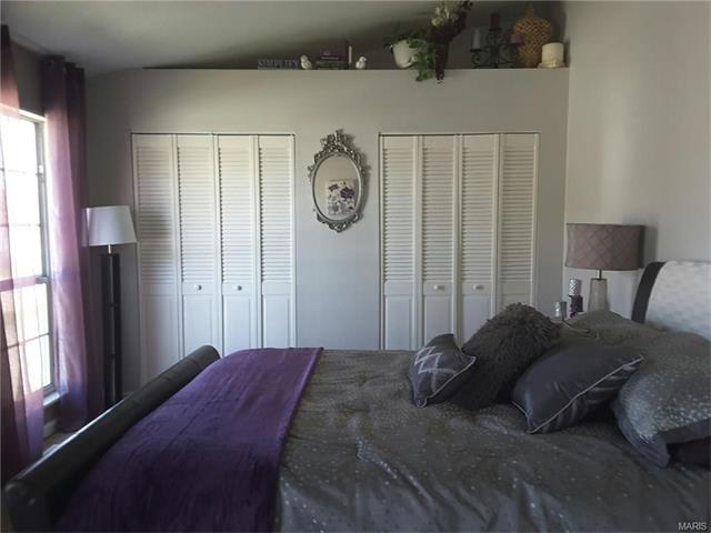 1346 Half Moon Dr, O'fallon, MO 63366 photo 17