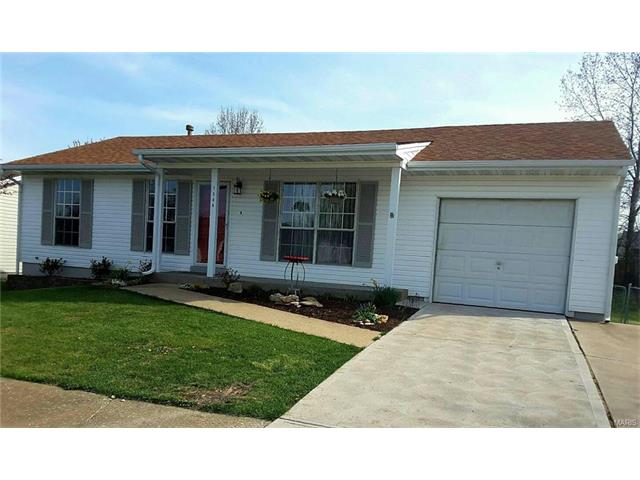 1346 Half Moon Dr, O'fallon, MO 63366 photo 3