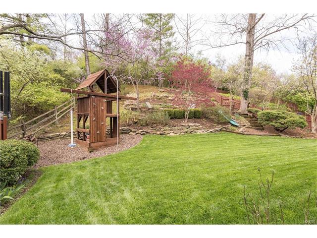 1742 Warmington Ct, Ballwin, MO 63021 photo 35
