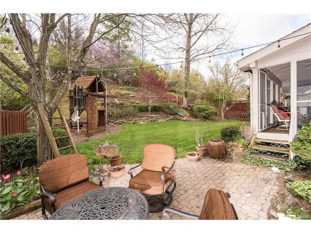 1742 Warmington Ct, Ballwin, MO 63021 photo 33